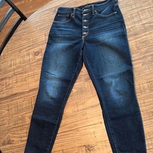 Lucky Brand High Rise, Skinny Bridgette jeans. Dark wash